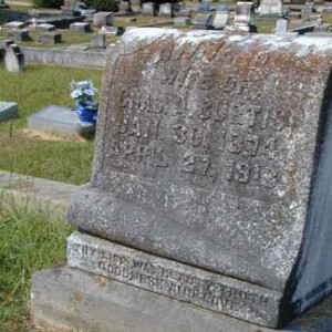 Curtis, Annie (Poythress) 1874 - 1913; dtr of Algernon Edw Poythress
Magnolia; 2638 23rd Av; Meridian, MS
Lot 3, Section 74