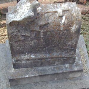 Poythress, "infant of CW & LE" ~1909 - 1909; son of Charles Wm Poythress & Lucy E. White; grandson of James Speed Poythress
Rose Hill; 7th St. & 40th Av; Meridian, MS
Lot 358, near SE corner of Cemetery